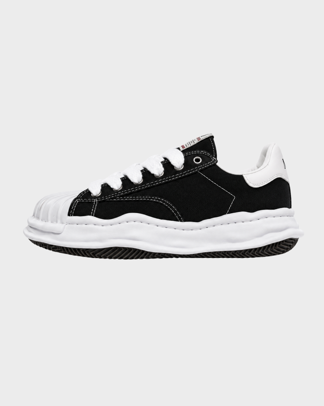 BLNKR Wave Sole Sneaker